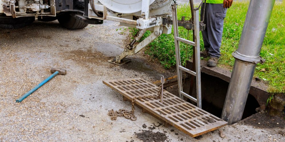 sewage industrial cleaning truck clean blockage in 2023 11 27 05 11 34 utc scaled